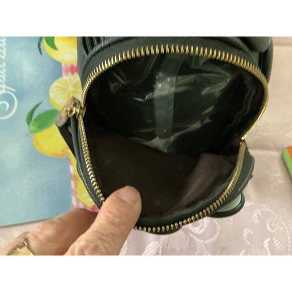 Women ladies button barrel design handbag metal chain tassels black - Picture 7 of 10